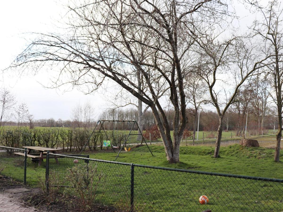 Fine Holiday Home In Donkerbroek エクステリア 写真