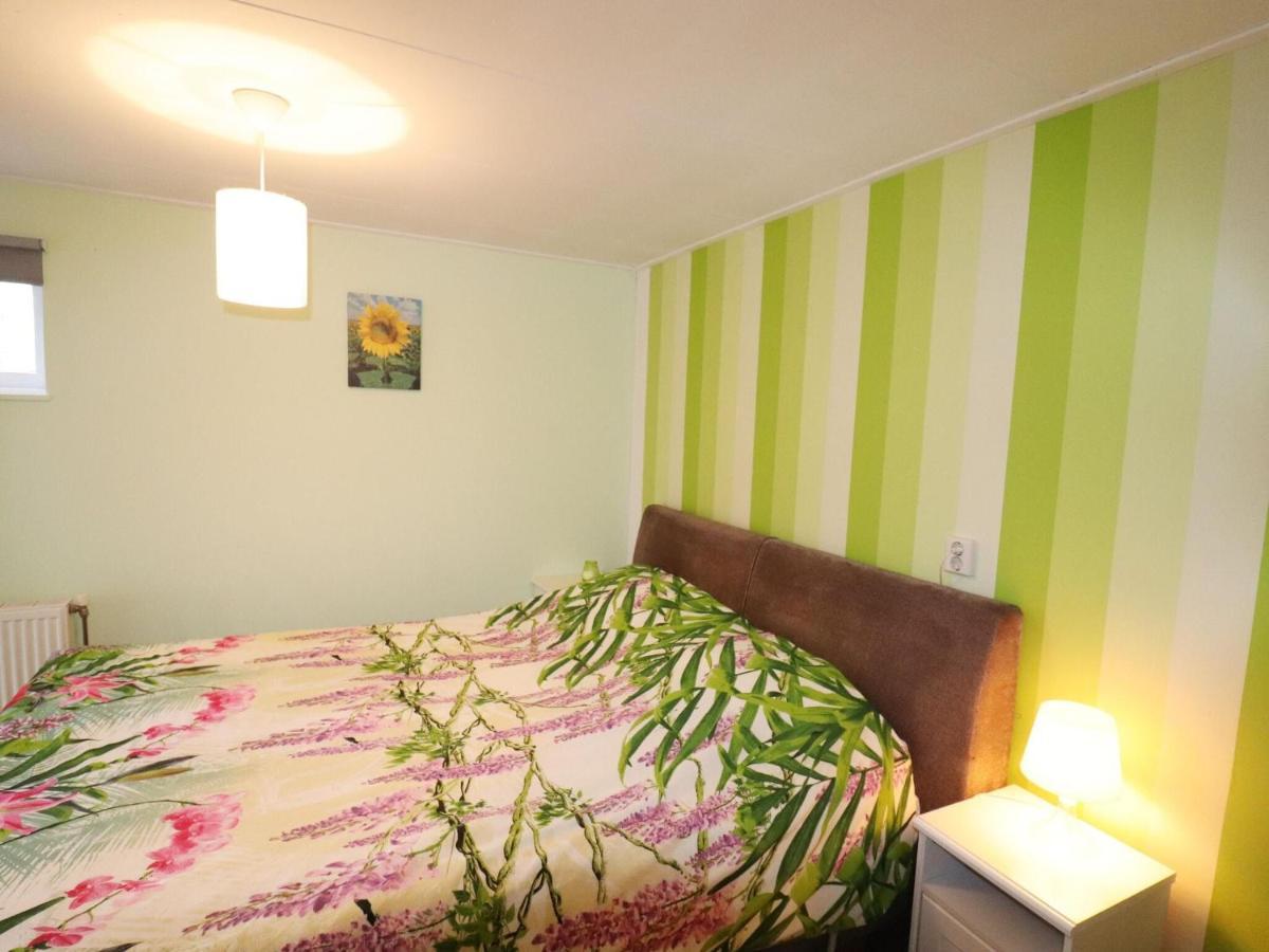 Fine Holiday Home In Donkerbroek エクステリア 写真